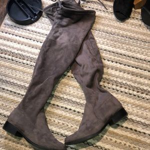 Long up to knee boots